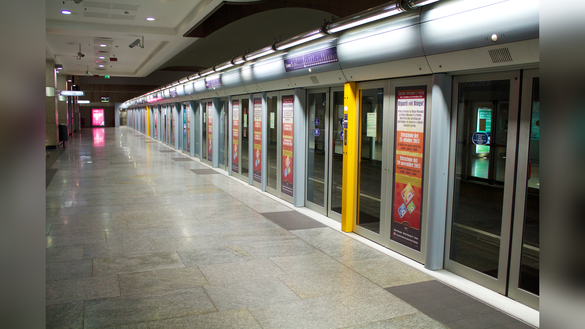 Metropolitana di Torino, fermata Piazza Bengasi — Moncalieri (Piemonte)